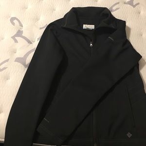 Women's Columbia soft shell jacket