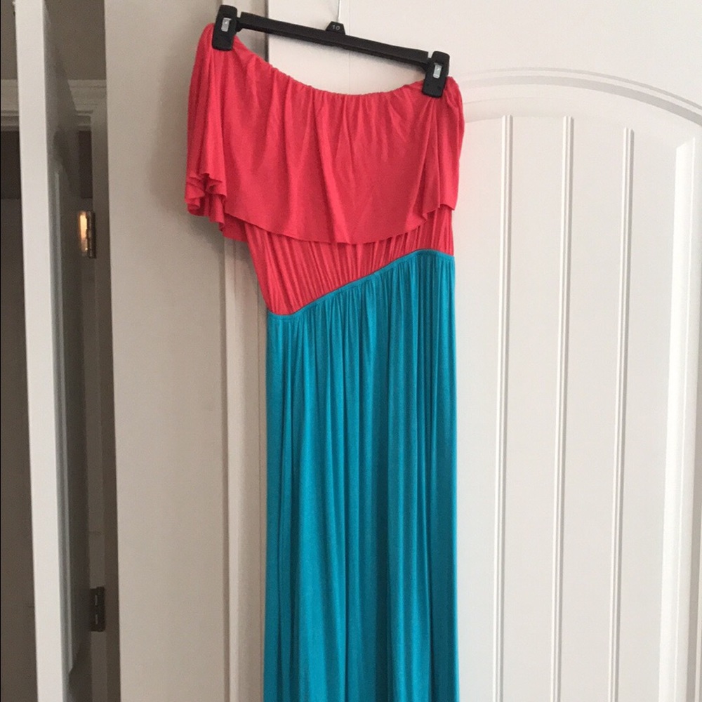 One shoulder maxi