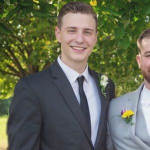 Meet your Posher, Seth