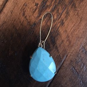 One Kendra Scott Allison Earring