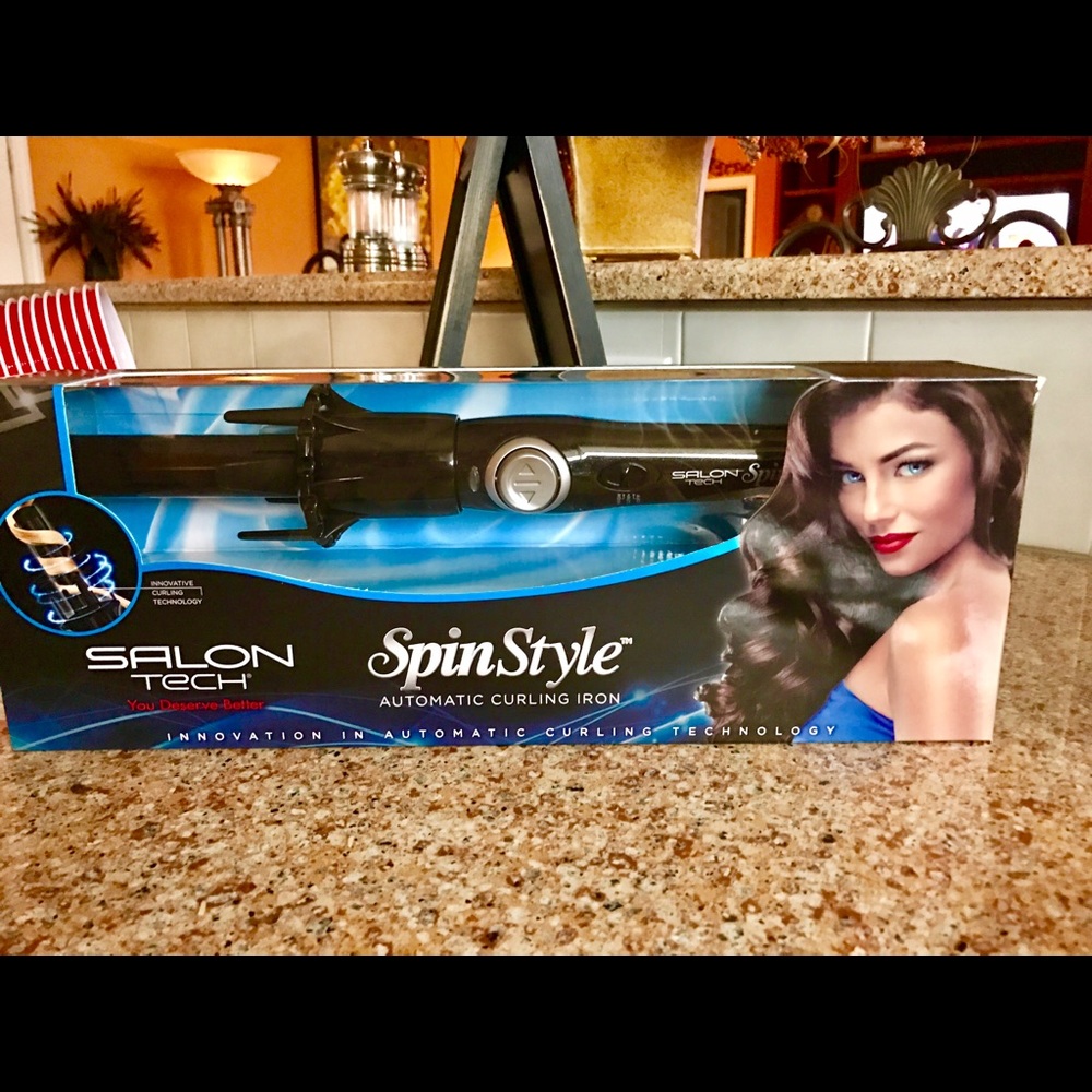 Auto spinning beach wave new in box