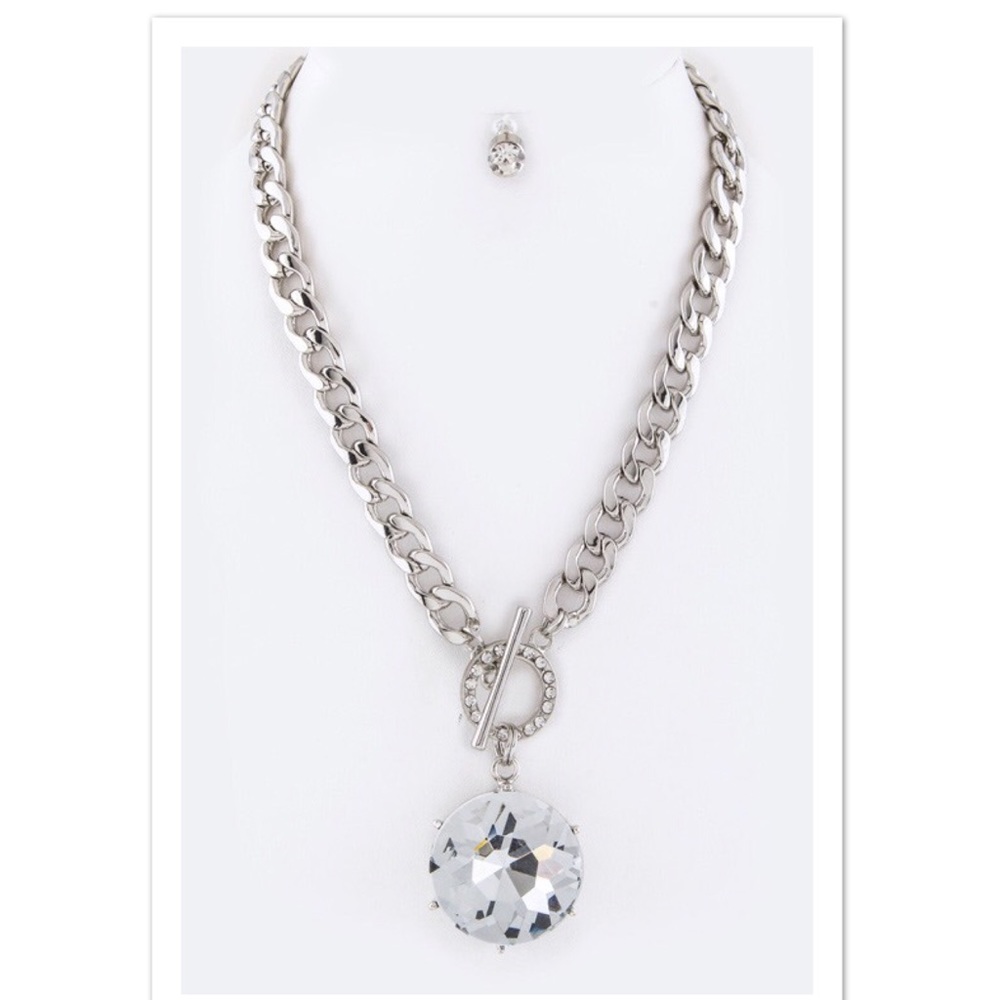 ✨HP✨ FIRM LAST 1 {The Raquell } Jumbo Necklace Set - Picture 2 of 4