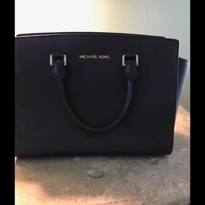 Michael Kors Selma Saffiano Satchel