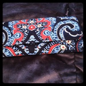 Vet Bradley trifold wallet