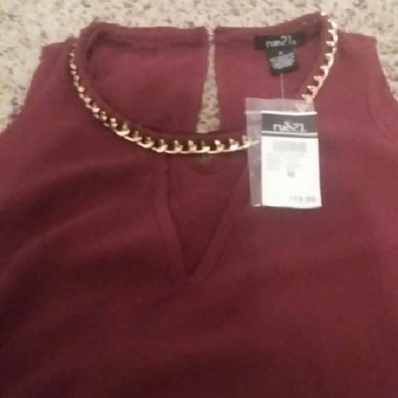 NWT Maroon Blouse - Picture 2 of 3