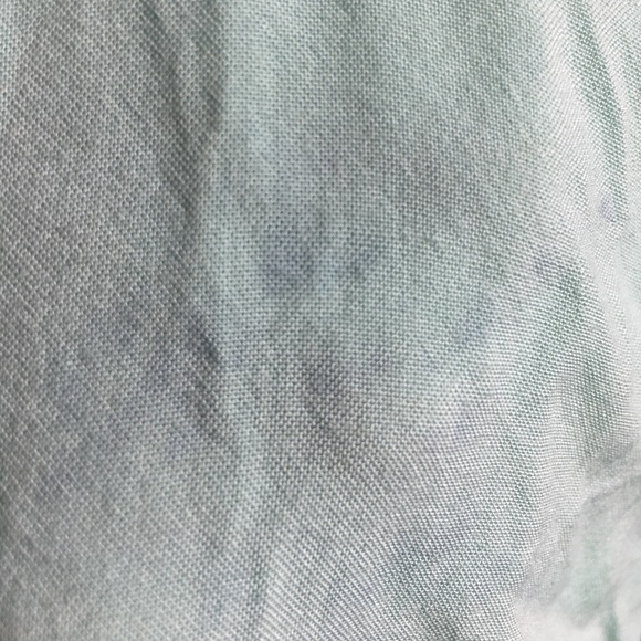 Floral Button Down Tank - Picture 4 of 4