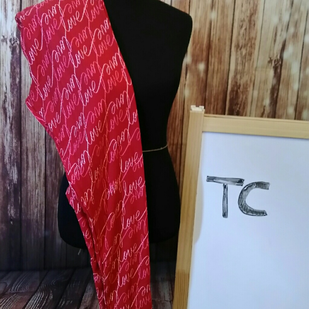 TC Valentine's Leggings