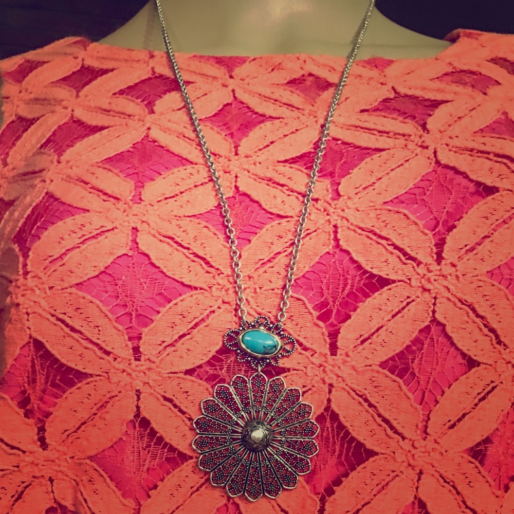 NWT $75 Genuine Turquoise Gemstone Pendant