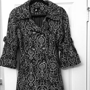 GORGEOUS Neslay Anthro tapestry coat, size small
