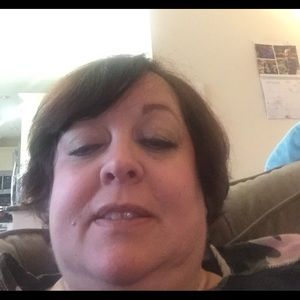Meet your Posher, Brenda