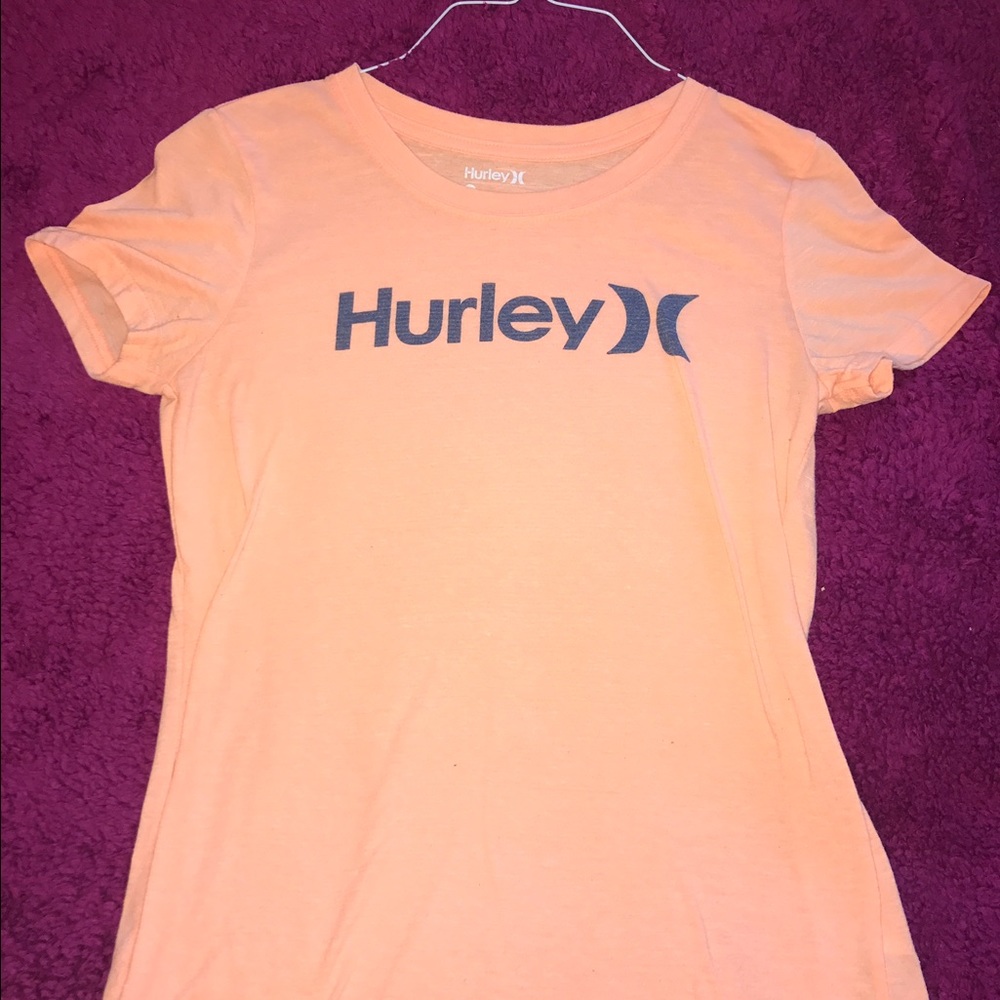SUBMIT ANY OFFER Hurley tee