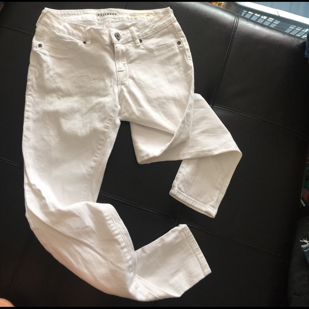 White bullhead jeans