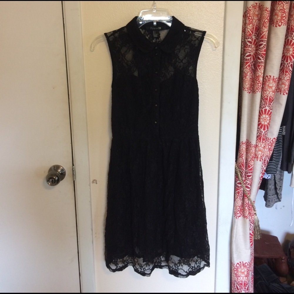 Forever 21 lace dress