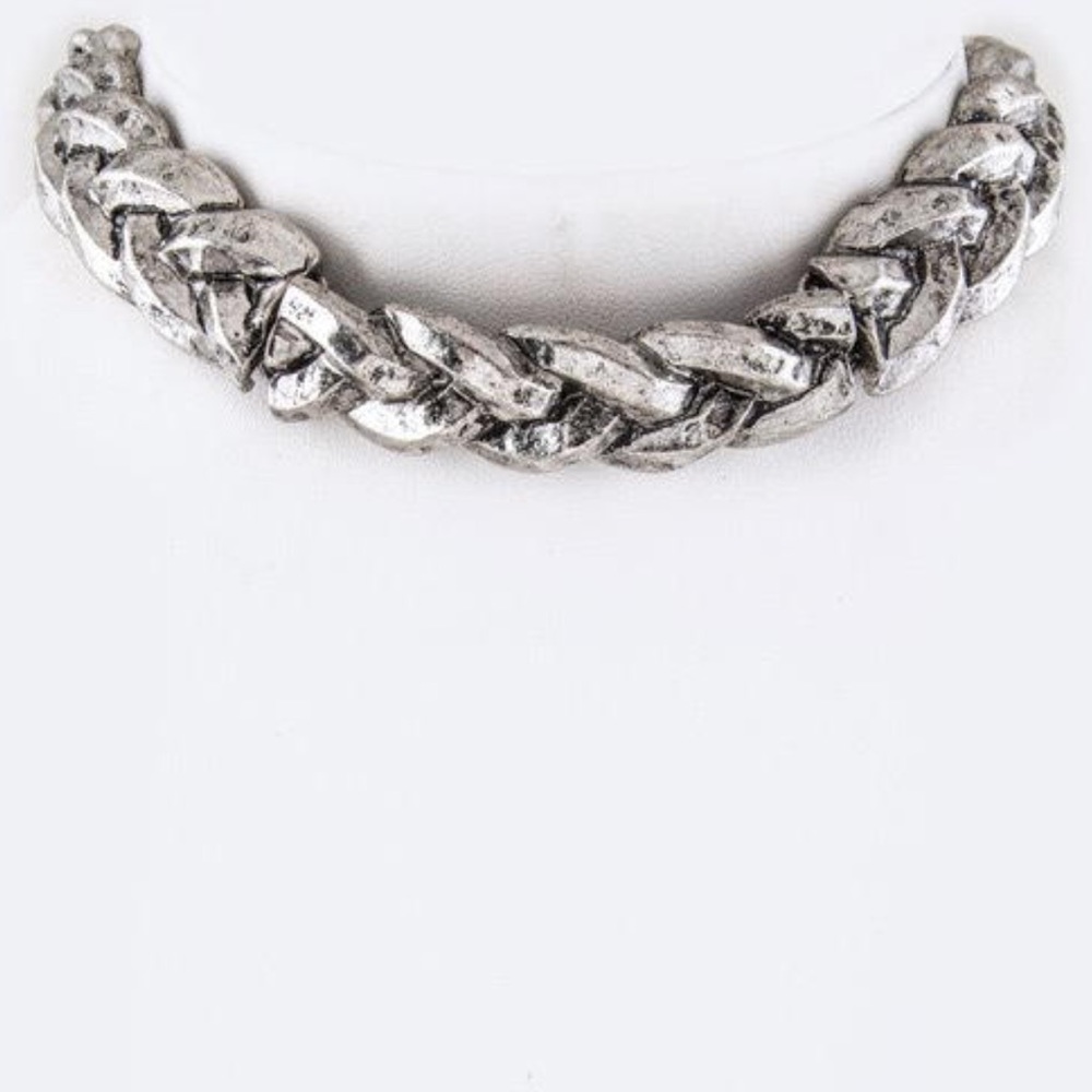 {one left} FIRM✨HP✨ {The Vickey } Chunky Choker - Picture 4 of 6