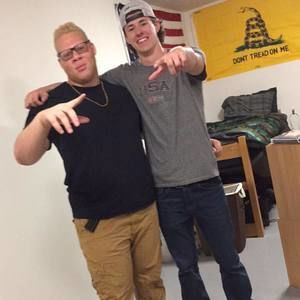 Meet your Posher, Larry