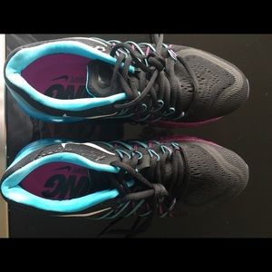 Only used once Nike AIrMax