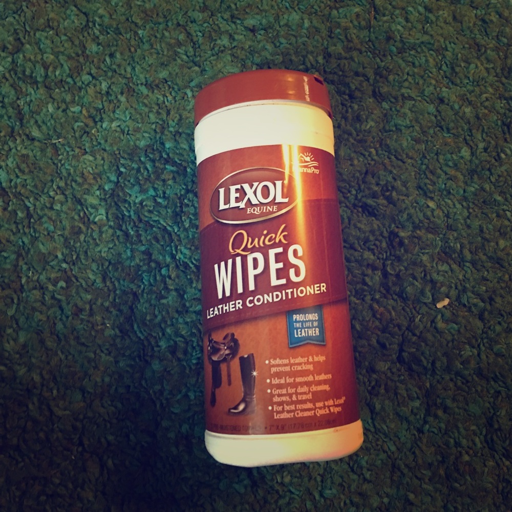 Leather conditioner (2)