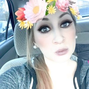 Meet your Posher, Stacy