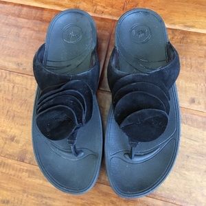FitFlop size US7 Black sandals