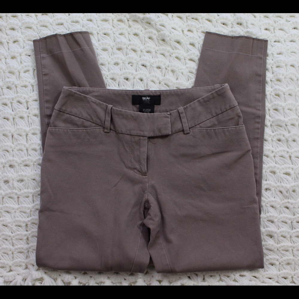 Capri pants