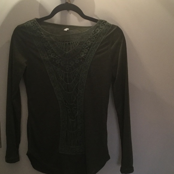 Venus green top size small - Picture 3 of 4