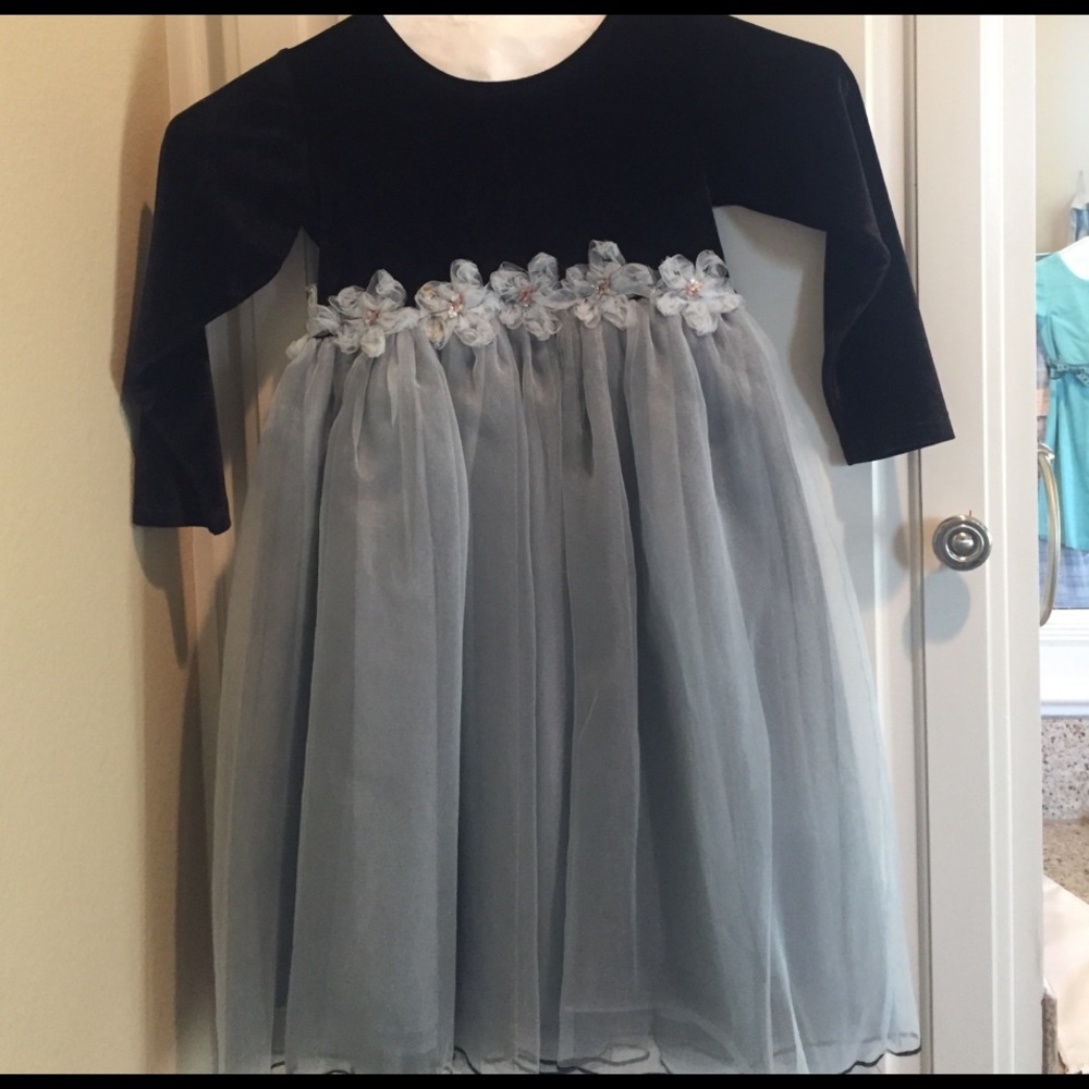 Velvet and tulle party dress