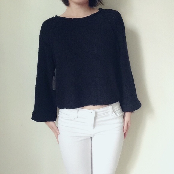 LOWEST❗️NWT Free People black crop Sweater - Picture 2 of 4