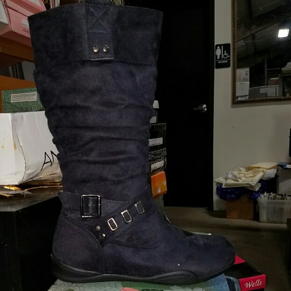 CHILDREN'S Little Girl Black suede boots - Picture 1 of 2