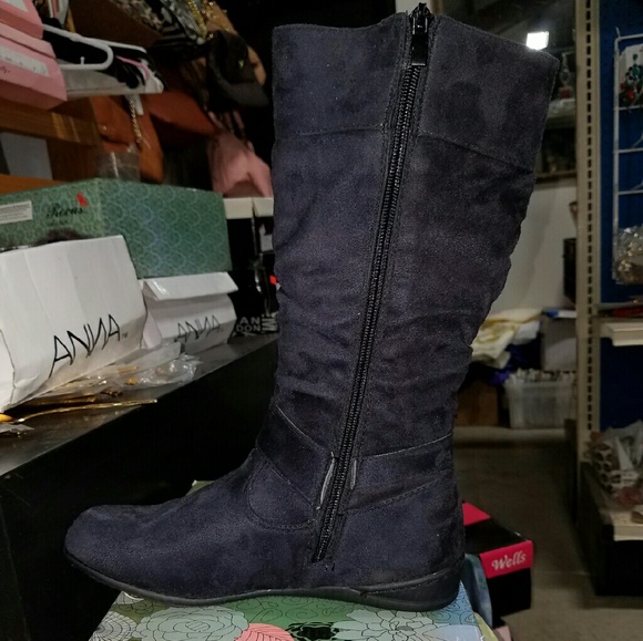 CHILDREN'S Little Girl Black suede boots - Picture 2 of 2