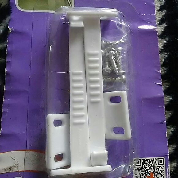 🔆Gifted in posh bundle🔆 - Picture 3 of 3