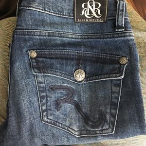 Rock & Republic Kassandra boot leg jeans