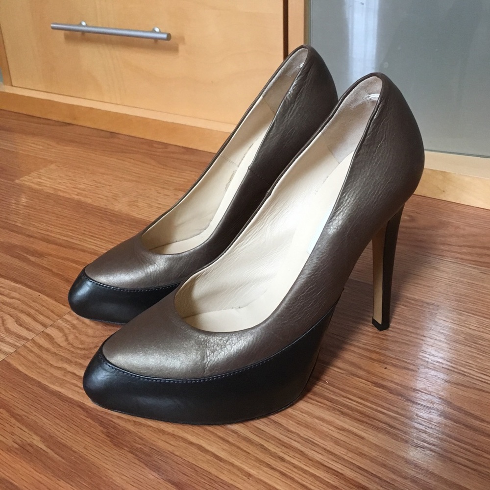 Moschino Leather Heels Size 37 1/2 US 7 1/2