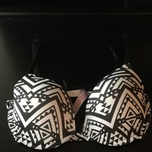 VS Pink Black & White Tribal Bra 32C