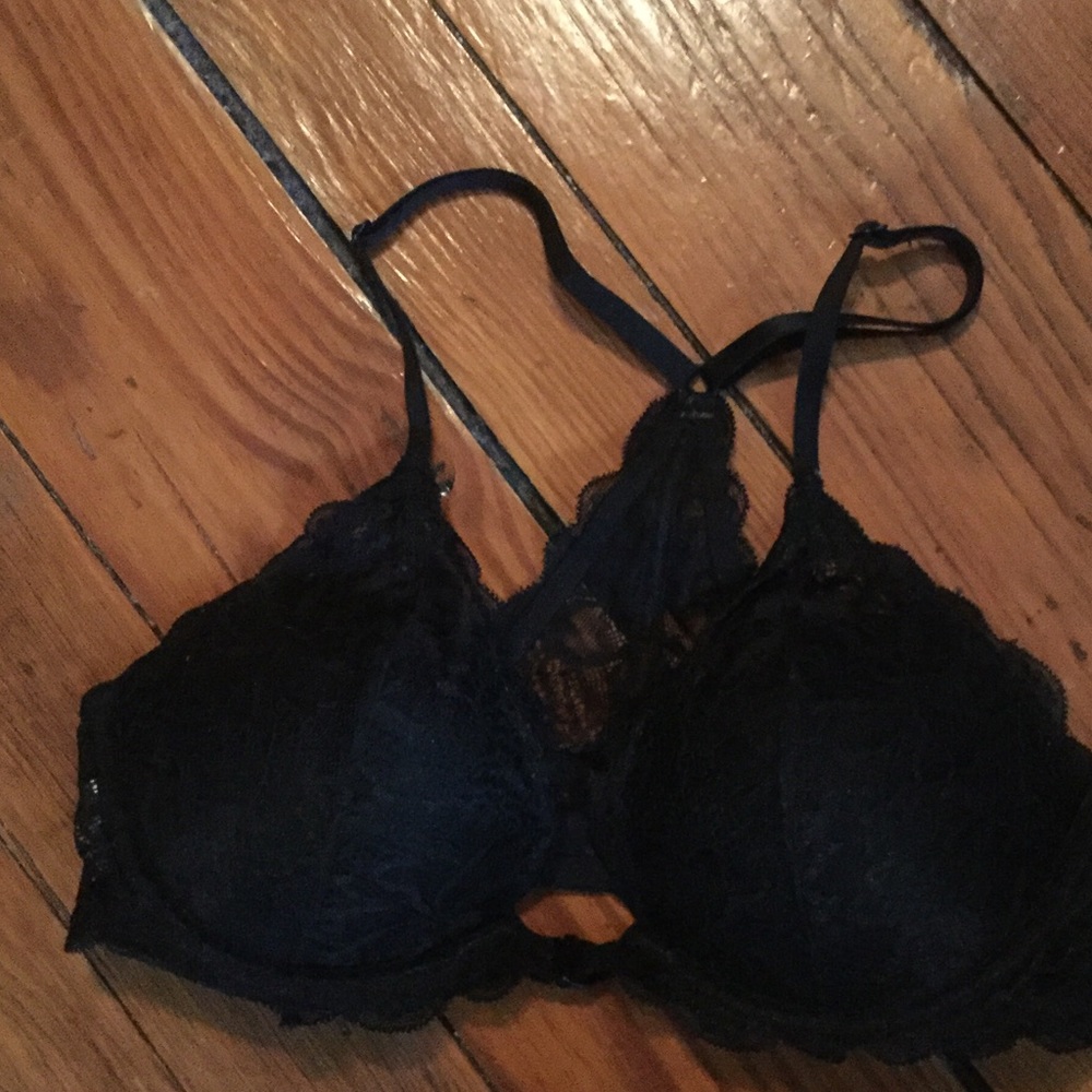 VS Pink Black Lacy Racerback 32C