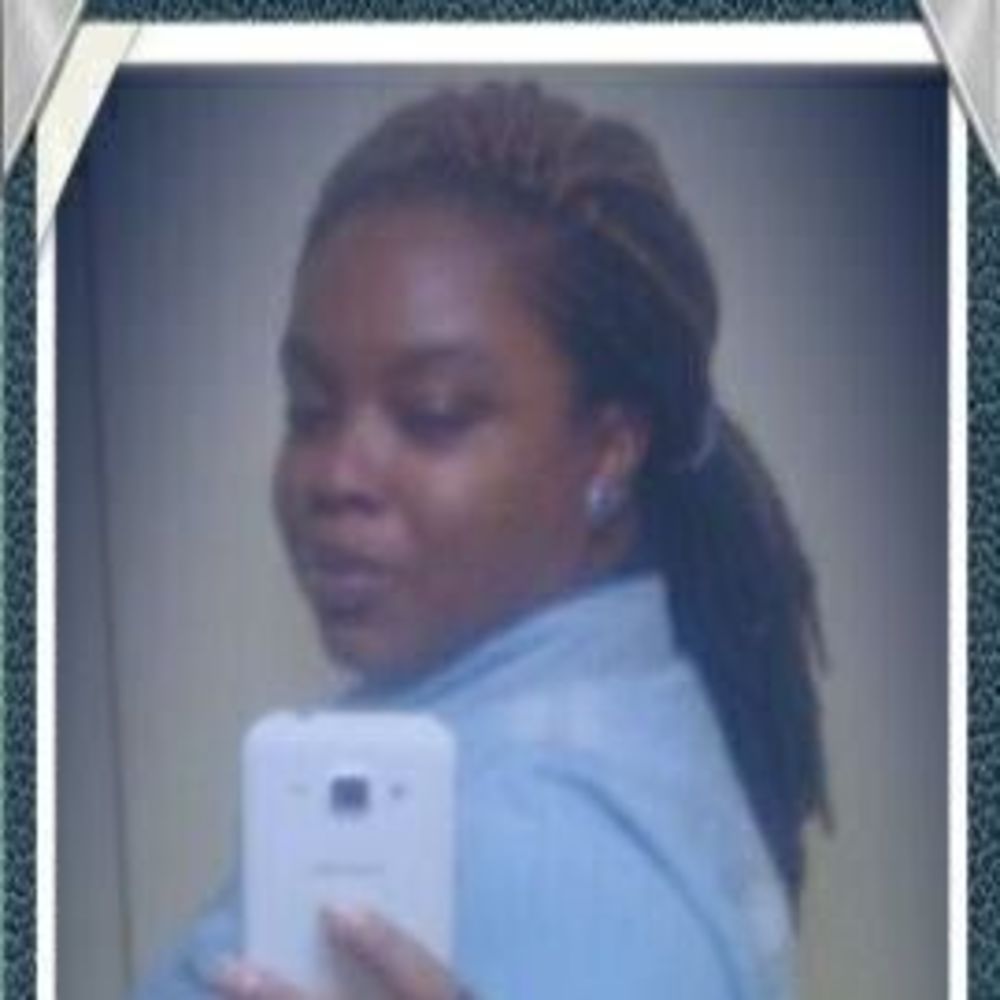 Meet your Posher, Leelee