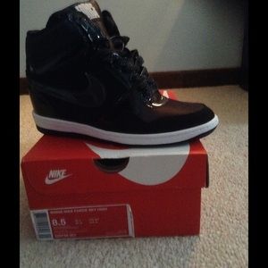 Nike Force Sky High Sneakers
