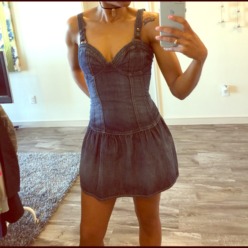 Guess blue jean dress size M