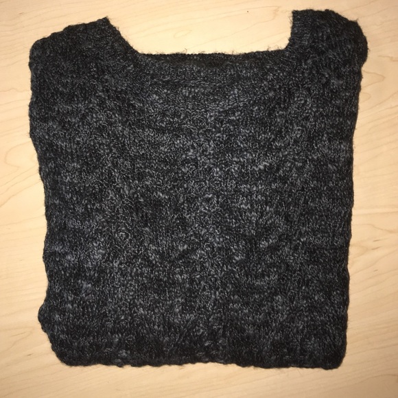 Sweater - Picture 2 of 4