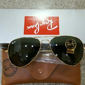 RayBan sunnies ORB3025
