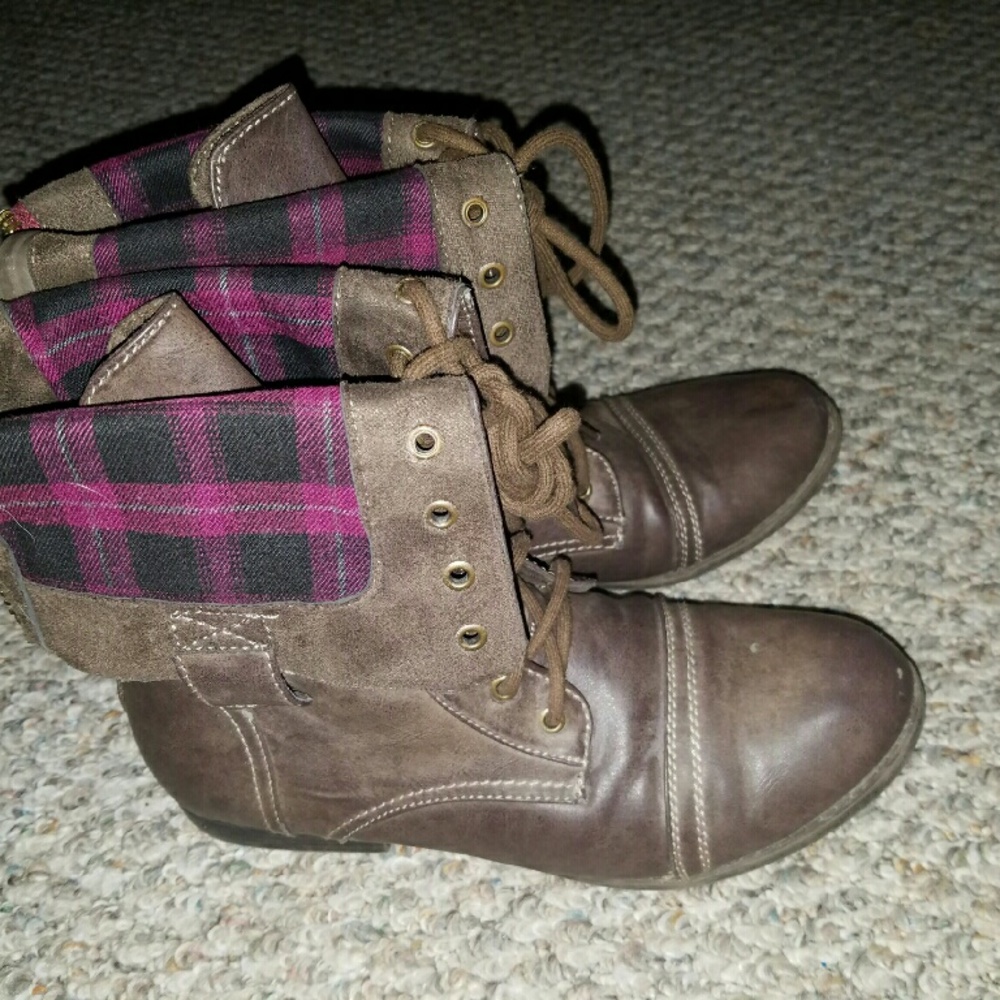 Fold over Combat boots