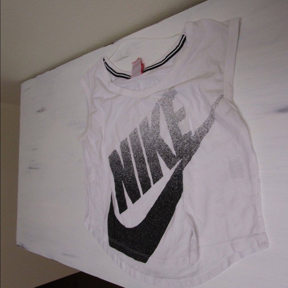 Nike workout shirt