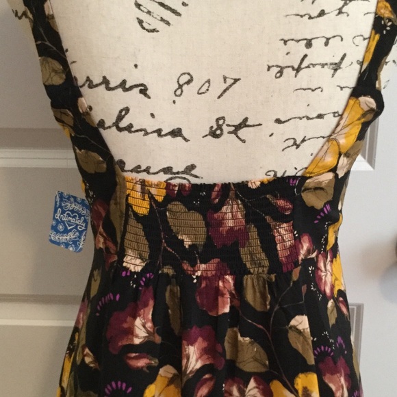 Free People flowered dress - Picture 2 of 7