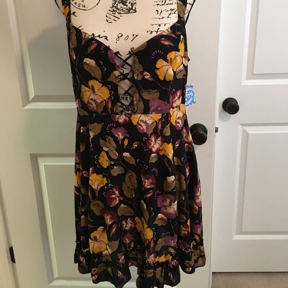 Free People flowered dress - Picture 5 of 7