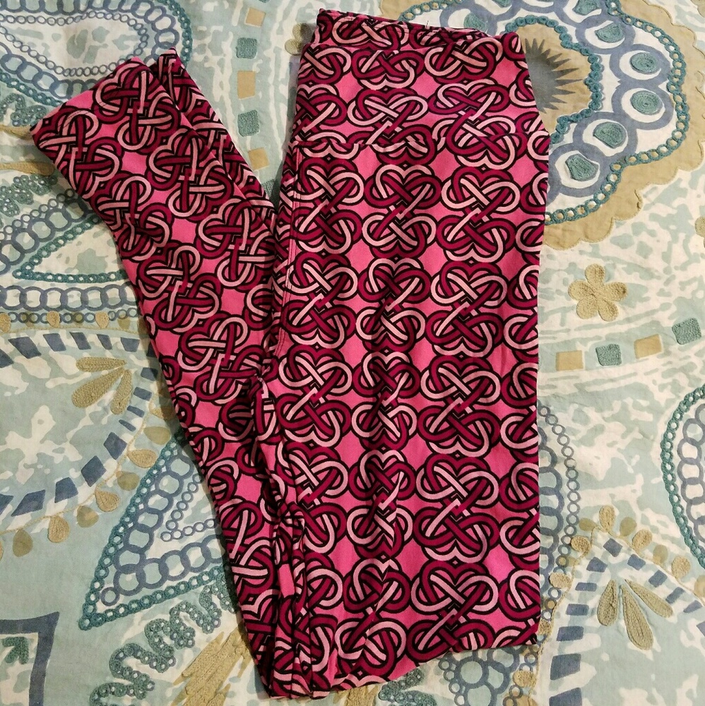 Lularoe Valentines Day Leggings  OS