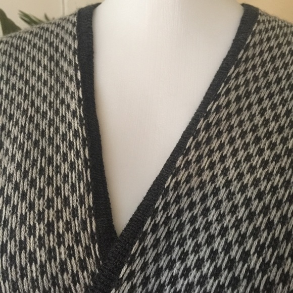 Knit Cardigan Black & Gray - Picture 4 of 6