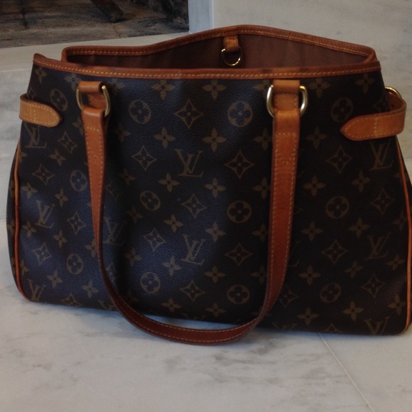 SOLD  Louis Vuitton Batignolles handbag - Picture 4 of 7