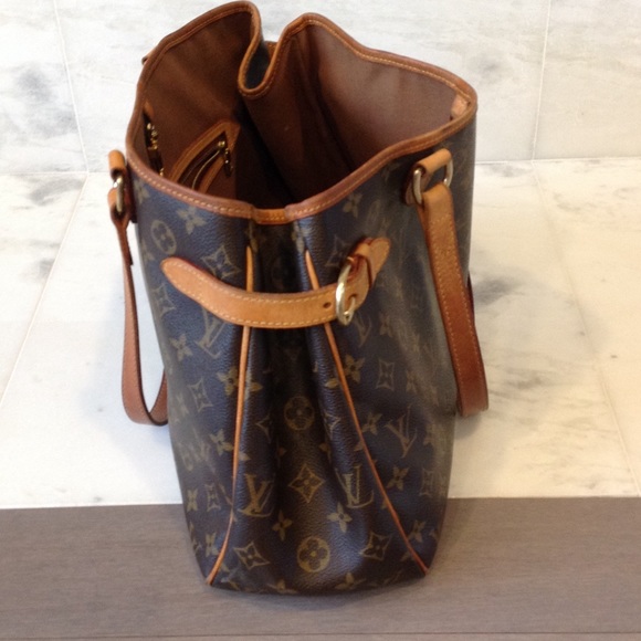 SOLD  Louis Vuitton Batignolles handbag - Picture 5 of 7