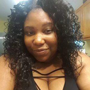 Meet your Posher, Desirae