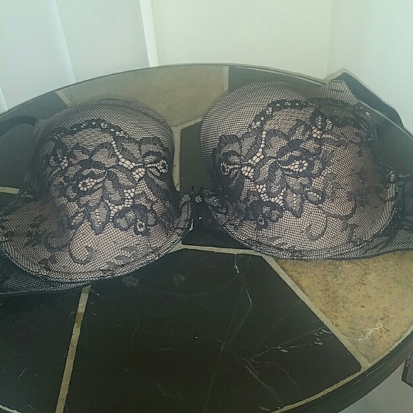 Victoria's Secret Other - Victoria's secret bra