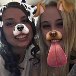 Meet your Posher, Kayla